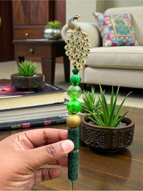 Handcrafted Green Rhinestone Peacock Beaded Decorative Pen